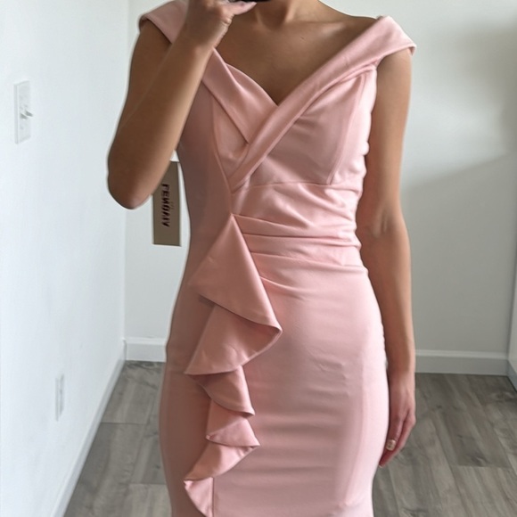 Lenovia - 5206 Ruffle Detailed Off-Shoulder Trumpet Dress - Picture 11 of 13